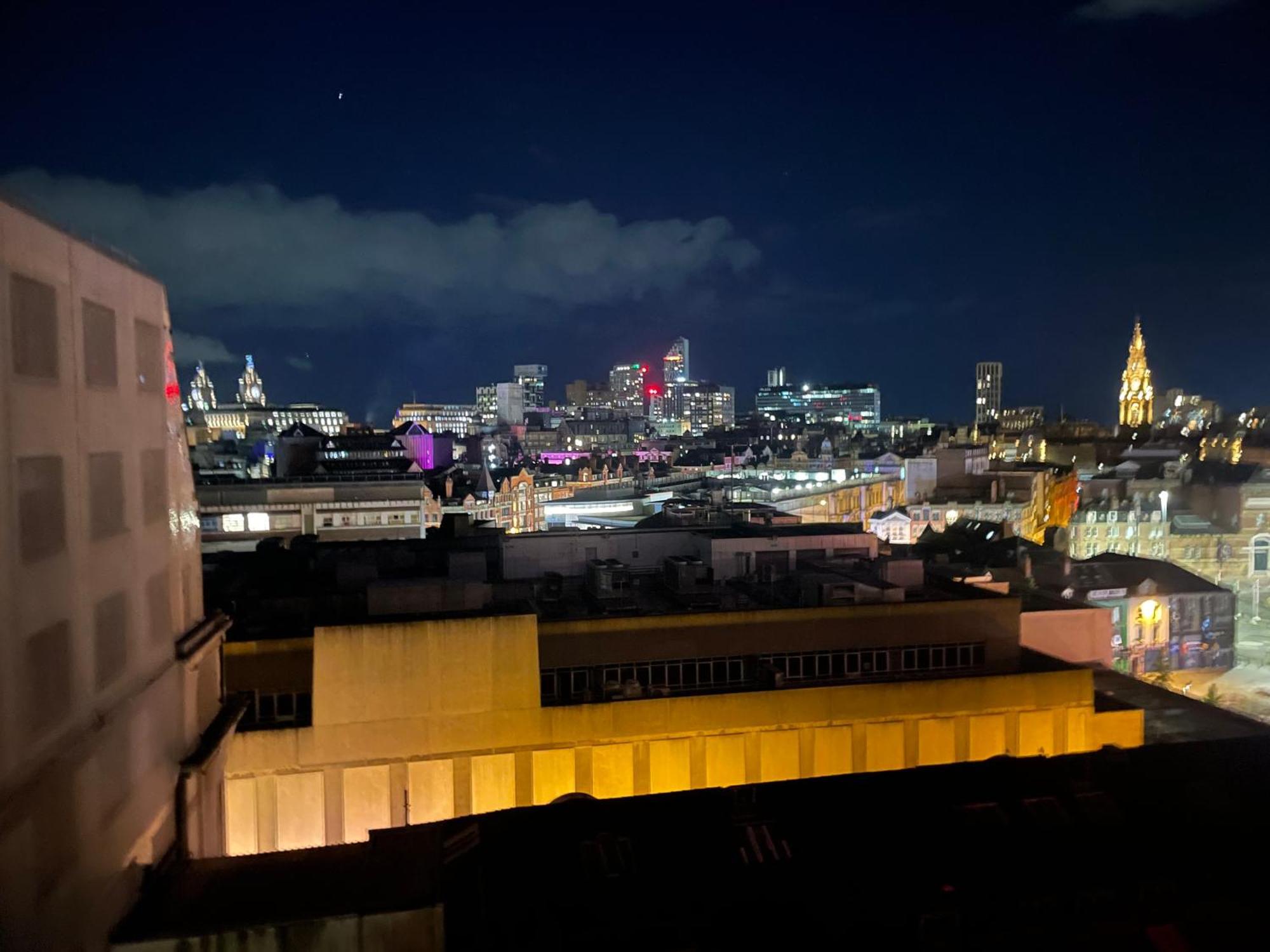 L1 Luxury Living Apartment Liverpool Exterior photo